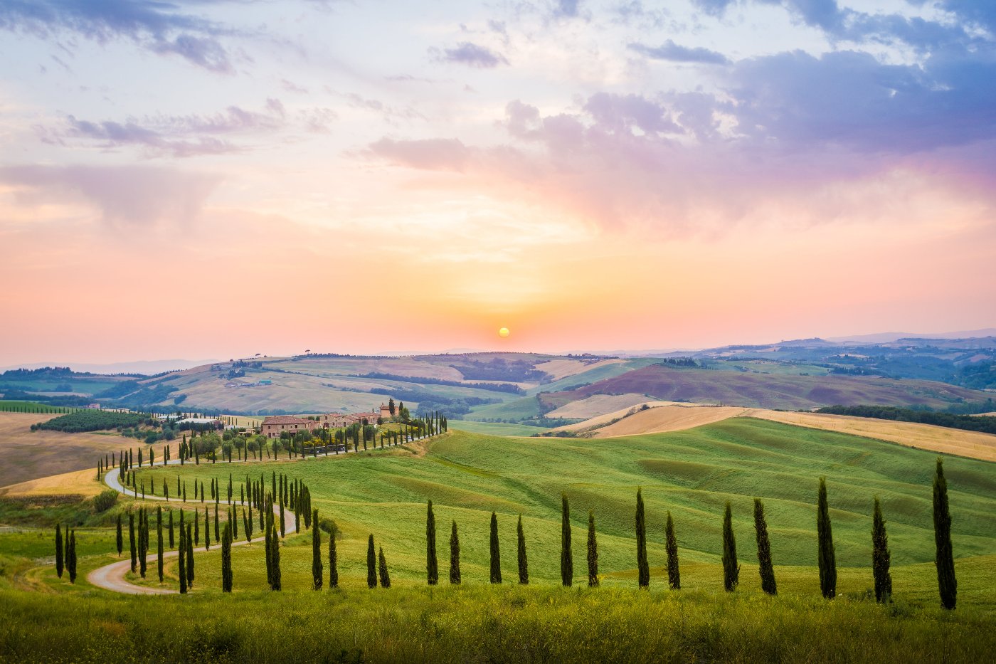 Italien Landschaft mit Sonnenuntergang